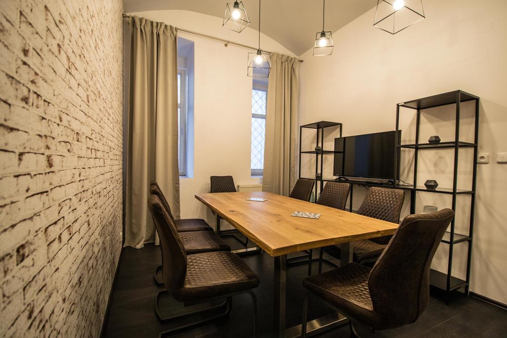 Brooklyn Sauna Apt By Ruterra Prague Extérieur photo